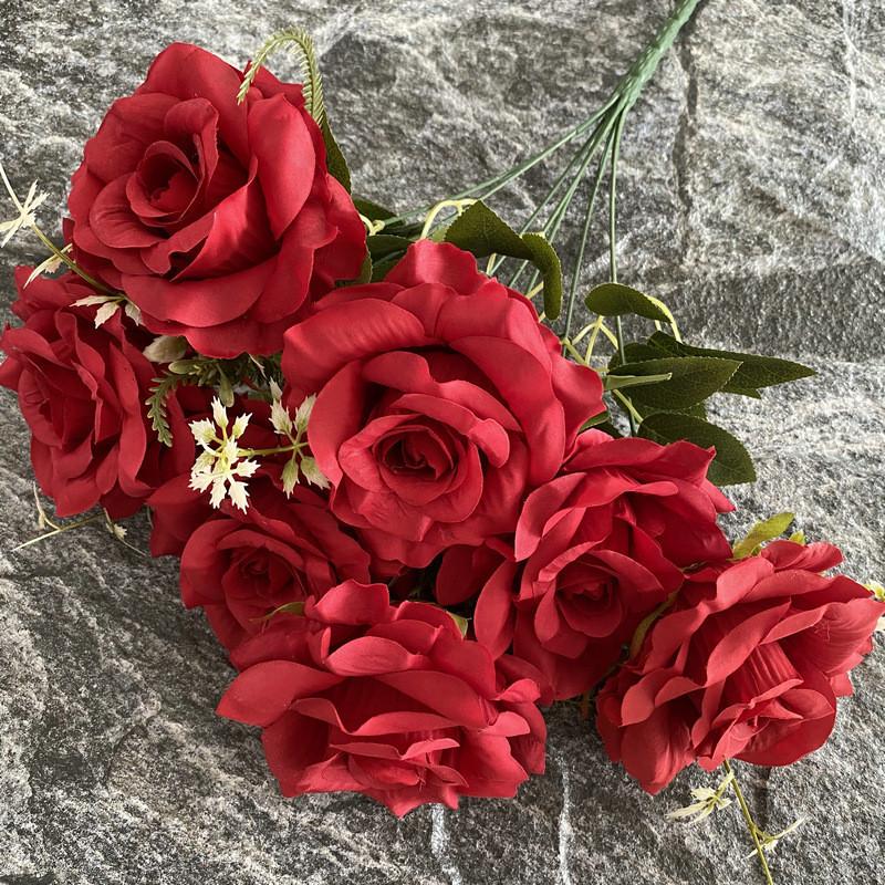 

Букет роз реалистичный 7 стеблей для украшения гостиной и свадебного мероприятия China Red