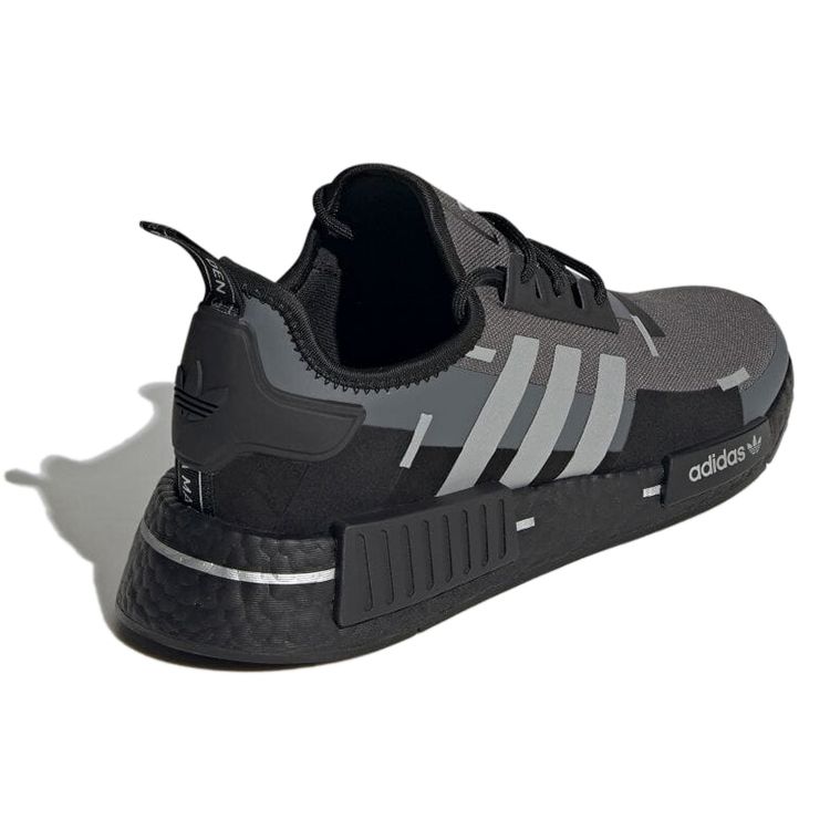 adidas NMD_R1 Black Carbon Unisex-Sneakers Core-Black Silver-Metallic GZ7946