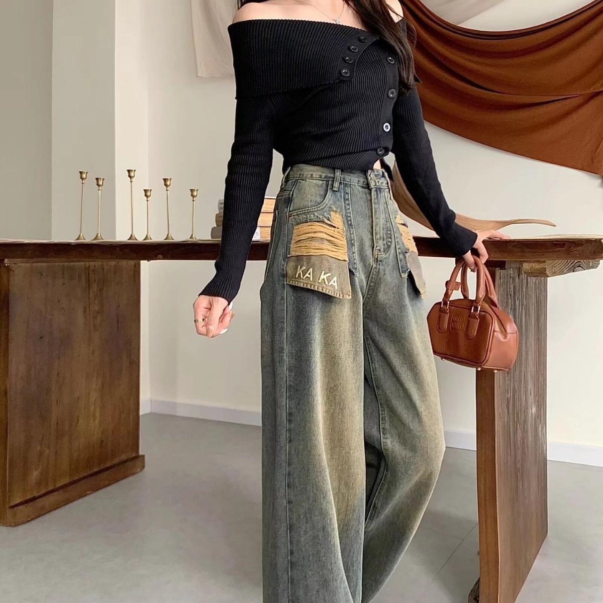 

Autumn 2024 Women s Wide-Leg Ripped Denim Trousers Small