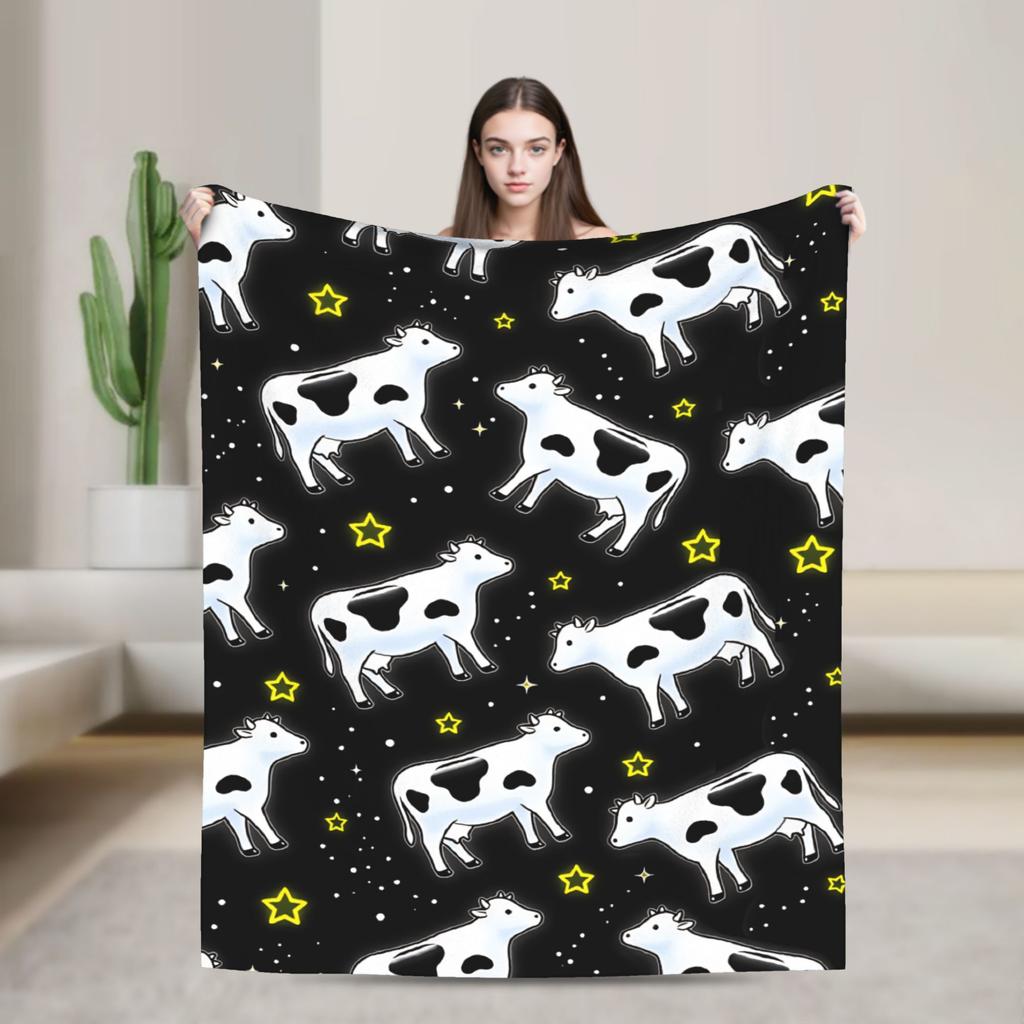 Super Soft Blanket Plane Travel Classic Black And White Cow Spot Throw Blanket Novelty Bedspread For Couch Bed