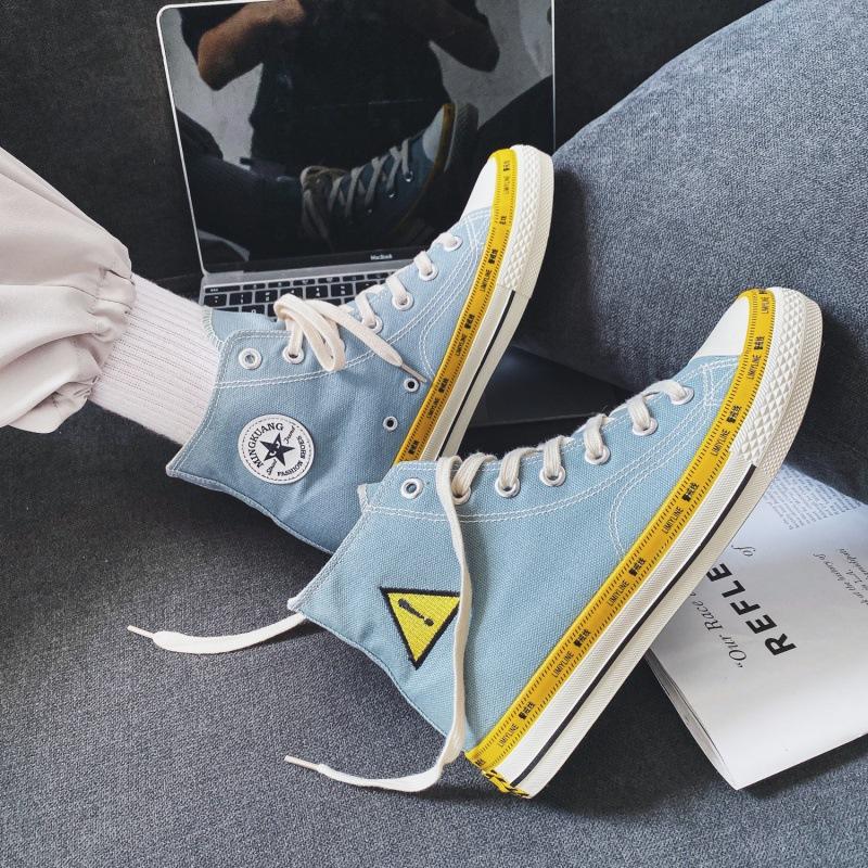 

Canvas shoes men s high-top autumn trend exclamation point embroidered men s tide shoes personalized students breathable men s tide board shoes 1230 44