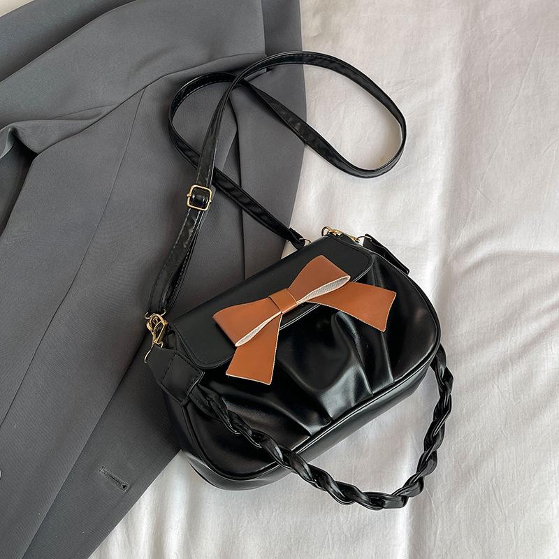 

Повседневная сумка-мессенджер корейской версии, контрастного цвета, бант, плиссированная маленькая квадратная сумка 2024 года, новая маленькая свежая женская сумка через плечо в иностранном стиле чёрный