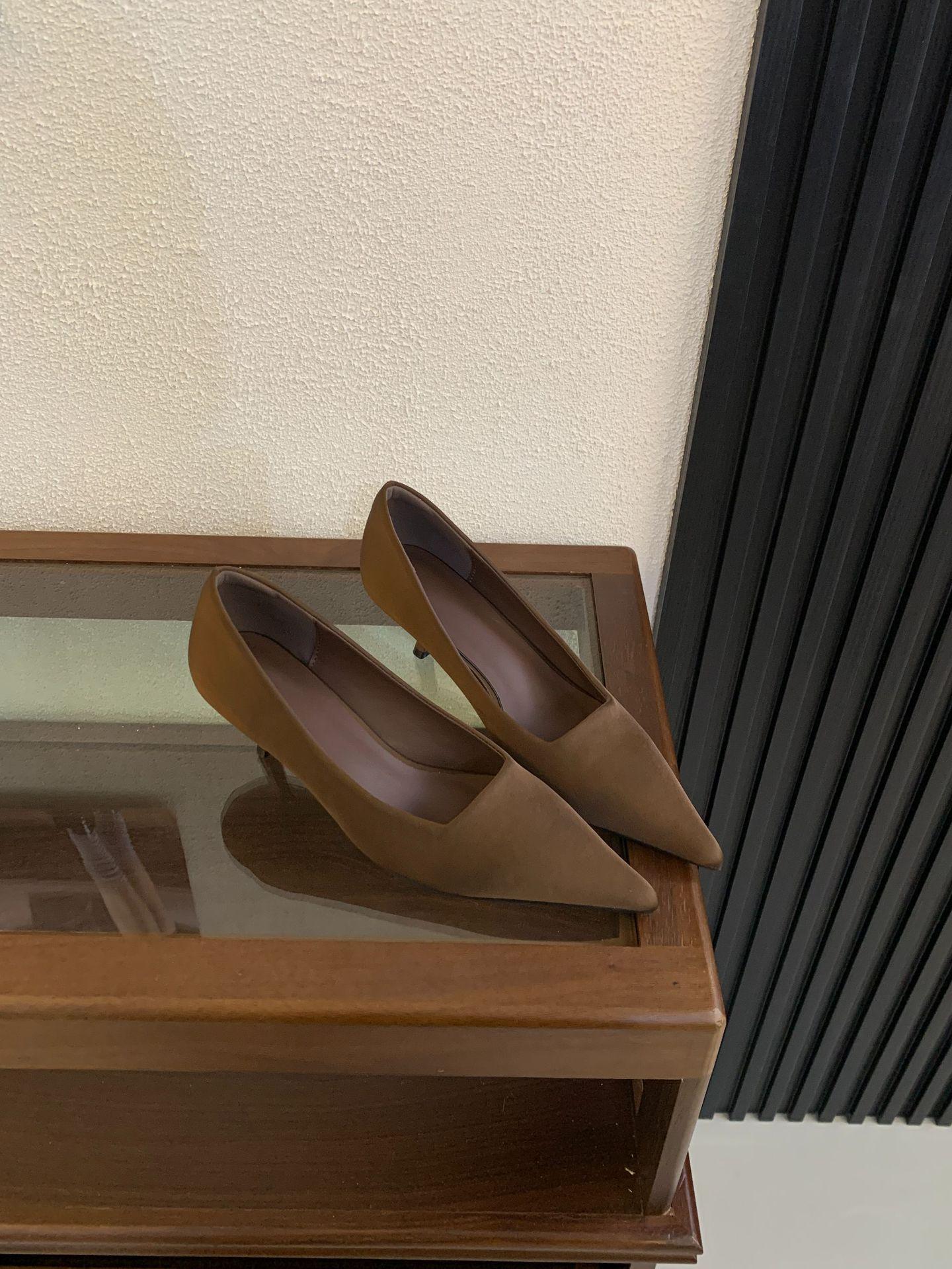 Women s Satin Pointed Toe Spring Stylish Elegant Office Pumps - Fashionable Footwear 35 коричневый