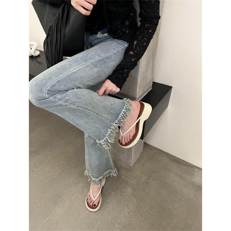 

Thick-soled flip-flops shoes women s summer new muffin cool slippers women s fashion temperament women s shoes 40