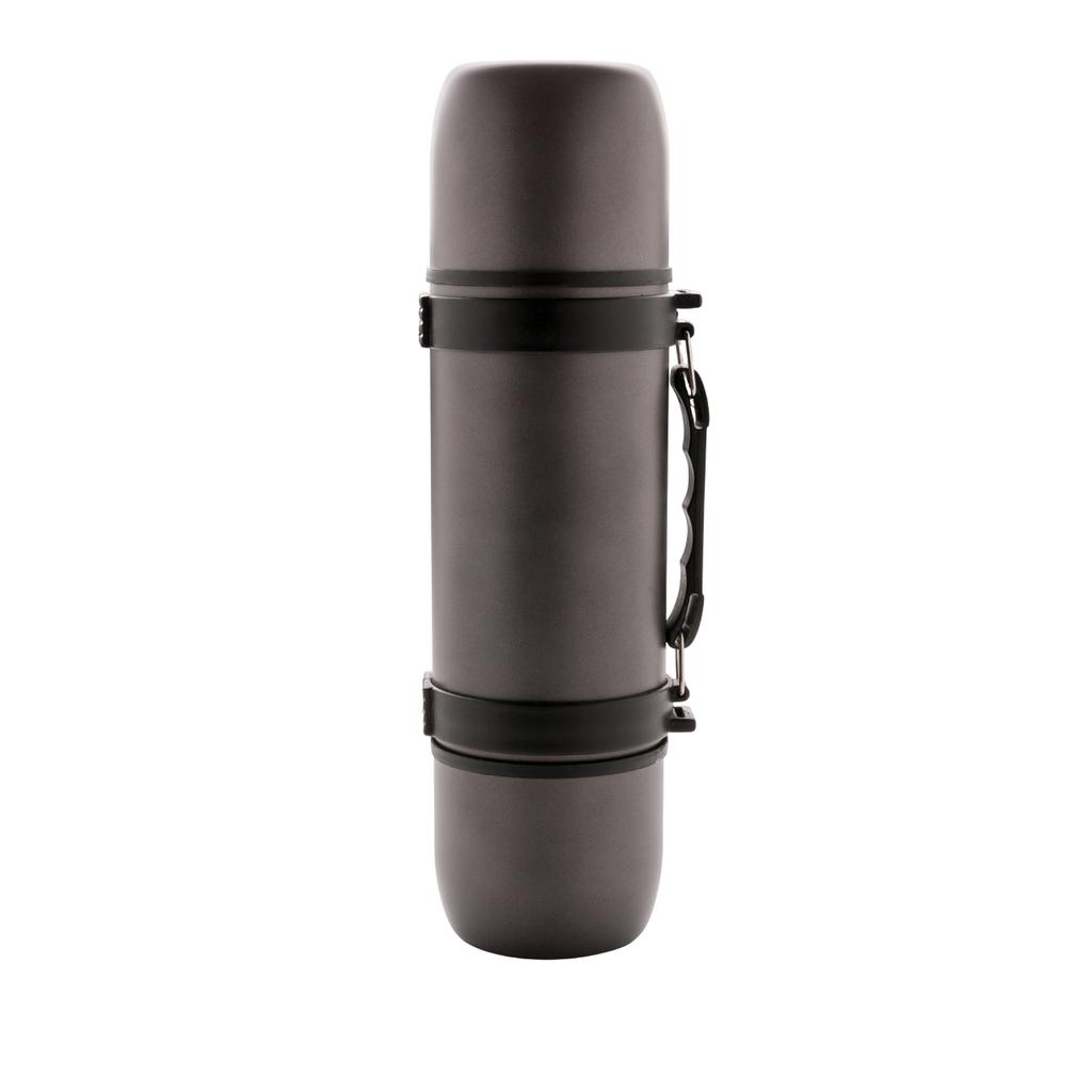 Swiss Peak Vacuum Insulated 700ml Flask