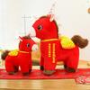 1 szt. Żywe Urocze Zwierzaki Biurkowe 2026 Rok Maskotka Czerwony Mały Koń Pluszowe Zabawki Przytulna Lalka Konia Zodiakalnego Prezent Festiwalowy