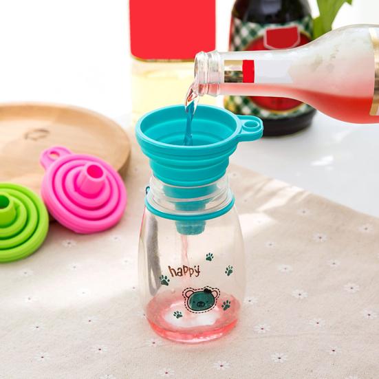 Portable Retractable Silicone Hopper Funnel Home Kitchen Liquid Dispensing Tool
