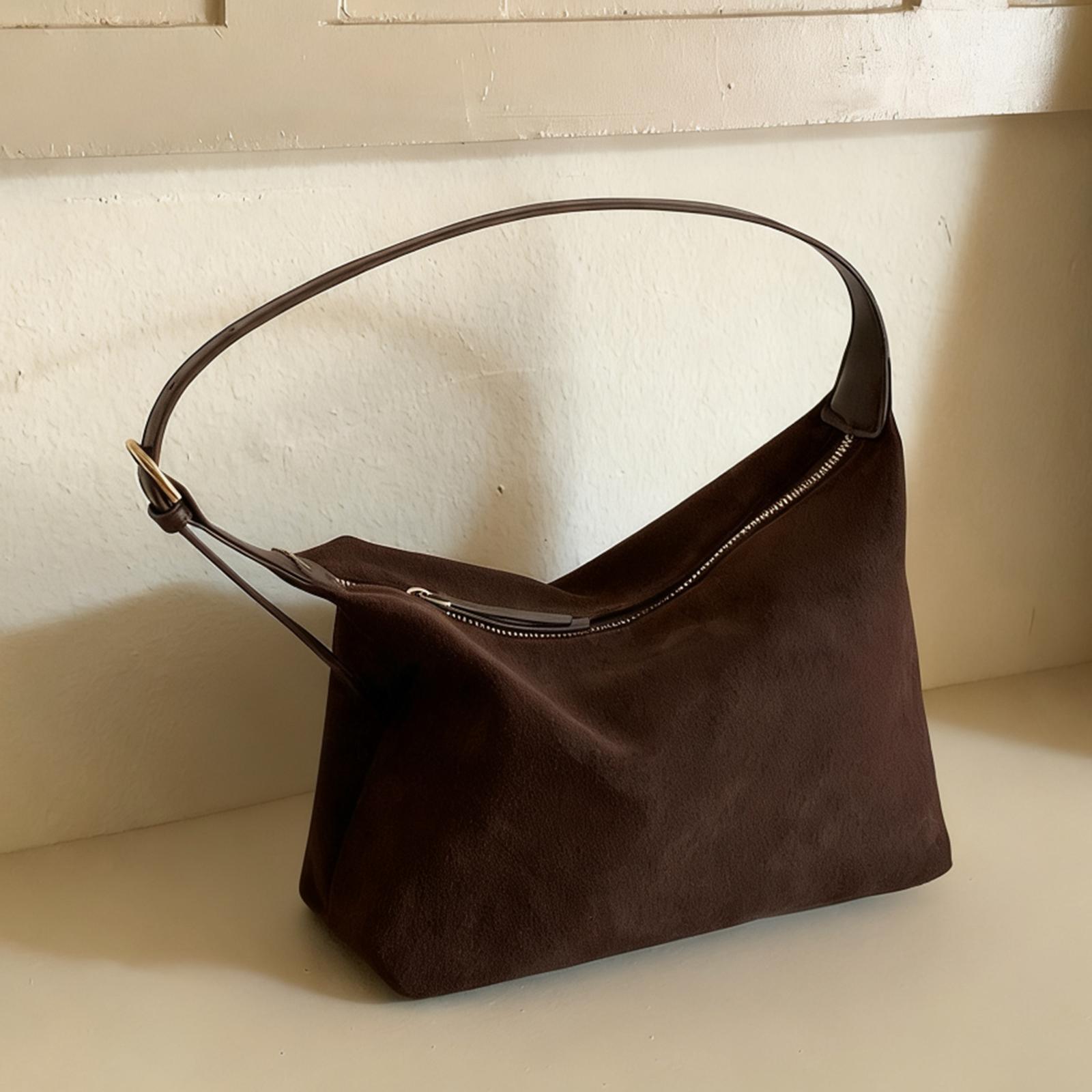 Women Frosted PU Leather Underarm Shoulder Bag with Zipper Solid Color Shoulder Bag Adjustable Strap for School Work Daily Use темно-коричневого