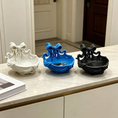 Creazione di gioielli e bijoux – Portagioie ed espositori per gioielli