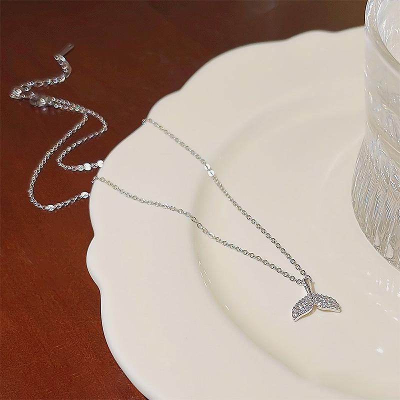 Hot Selling Pendant Necklaces Crystal Geometric Popularity Colares Com Pingente Simple Chain Modern Fashion Pendant Necklaces серебряный