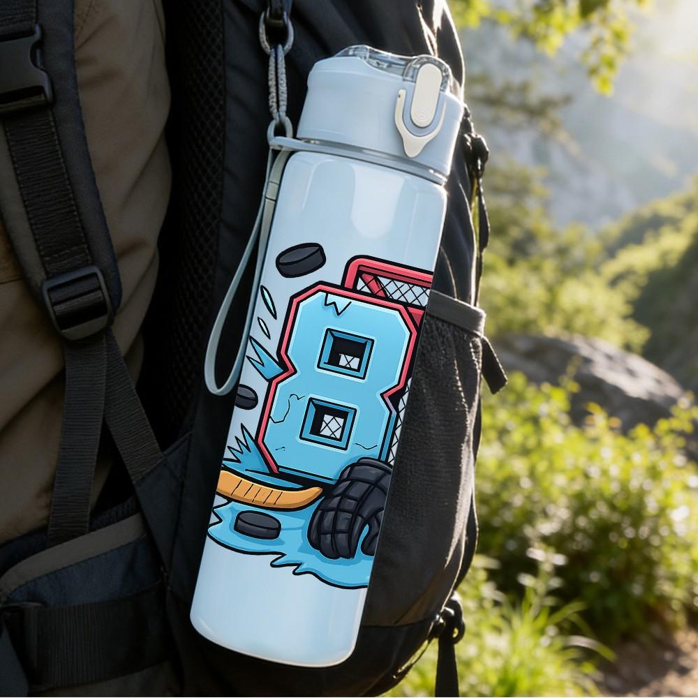 1PC Retro B7 Letter Art 750ml Color Plastic Sports Water Bottle Leakproof Flip Straw Lid Suitable for Sports Office Home Use