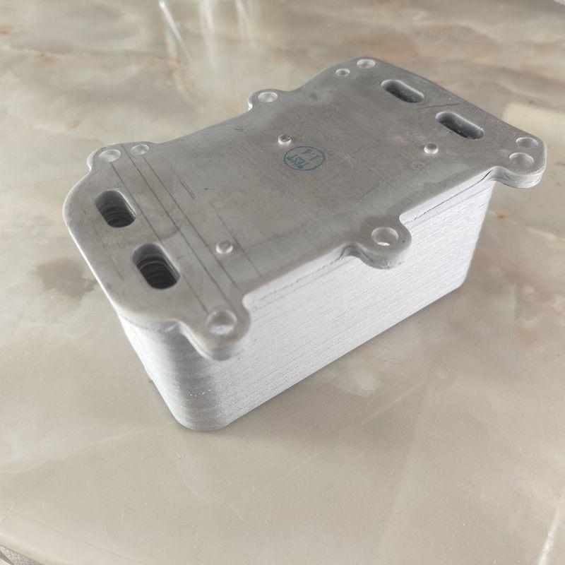 Engine Oil Cooler For Mercedes-Benz C300 E300 C350e G550 GLC300 GLE580 S560 1331880001 A1331880001