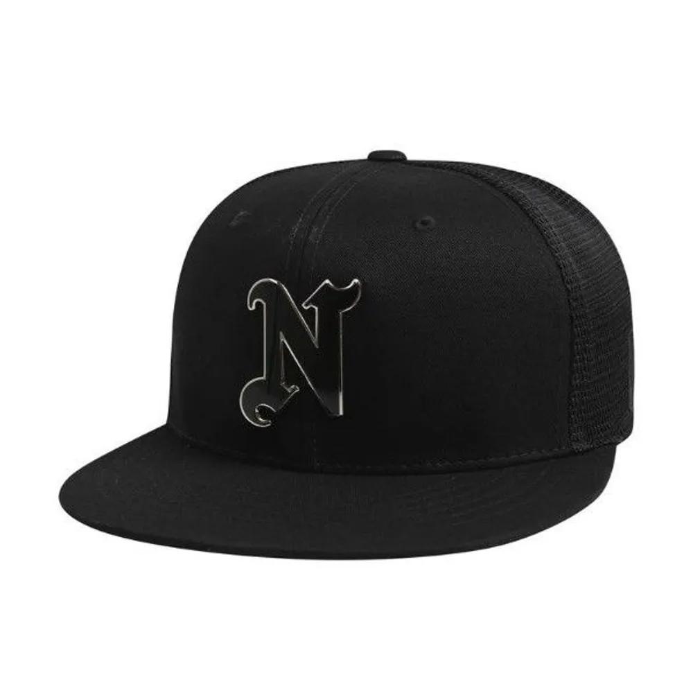 Unisex NYK Metal Mesh Trucker Snapback N255AP612P black