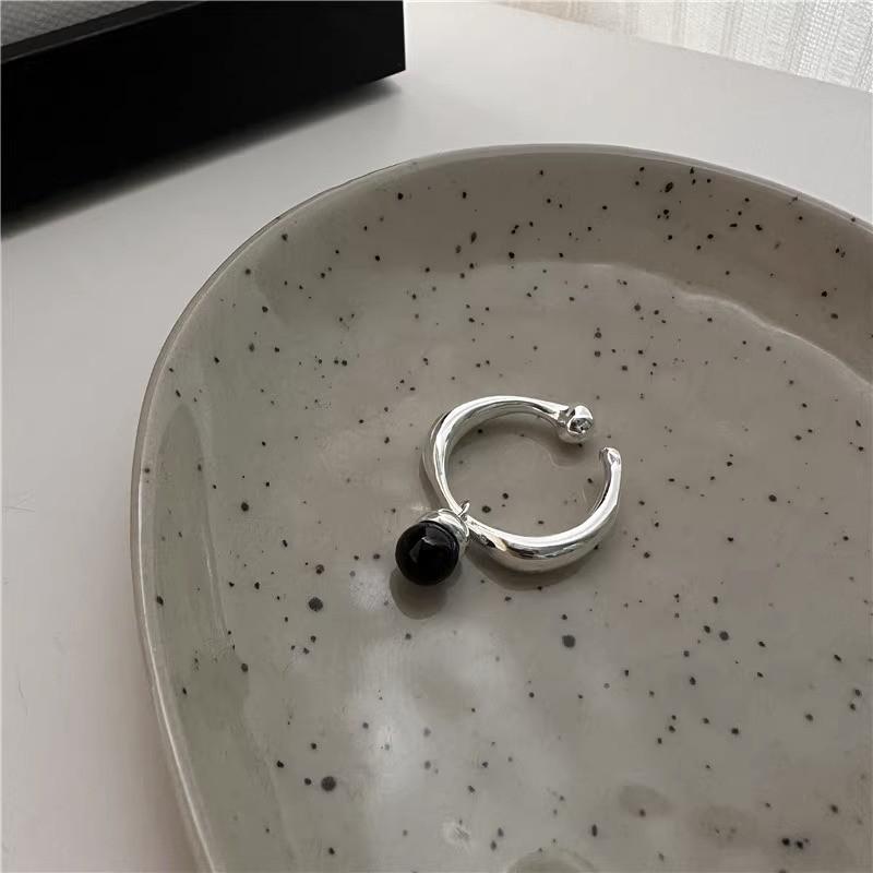 Women's Adjustable Black Agate Ring - Retro High-End Light Luxury Design