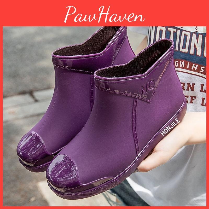 Rain Womens Tube Short Boots Nonslip Flatbottomed Adult Waterproof Shoes Kitchen Work Rain Boots Four Seasons Allinone Rubber Shoes