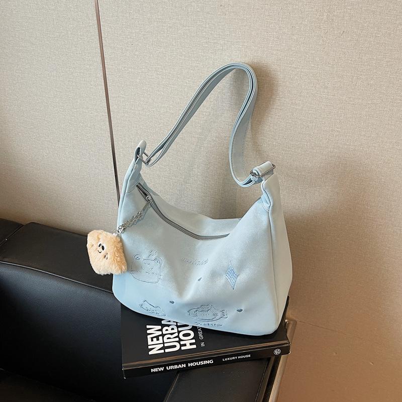 Large capacity bag women's summer new fashion niche shoulder messenger bag texture commuter dumpling bag