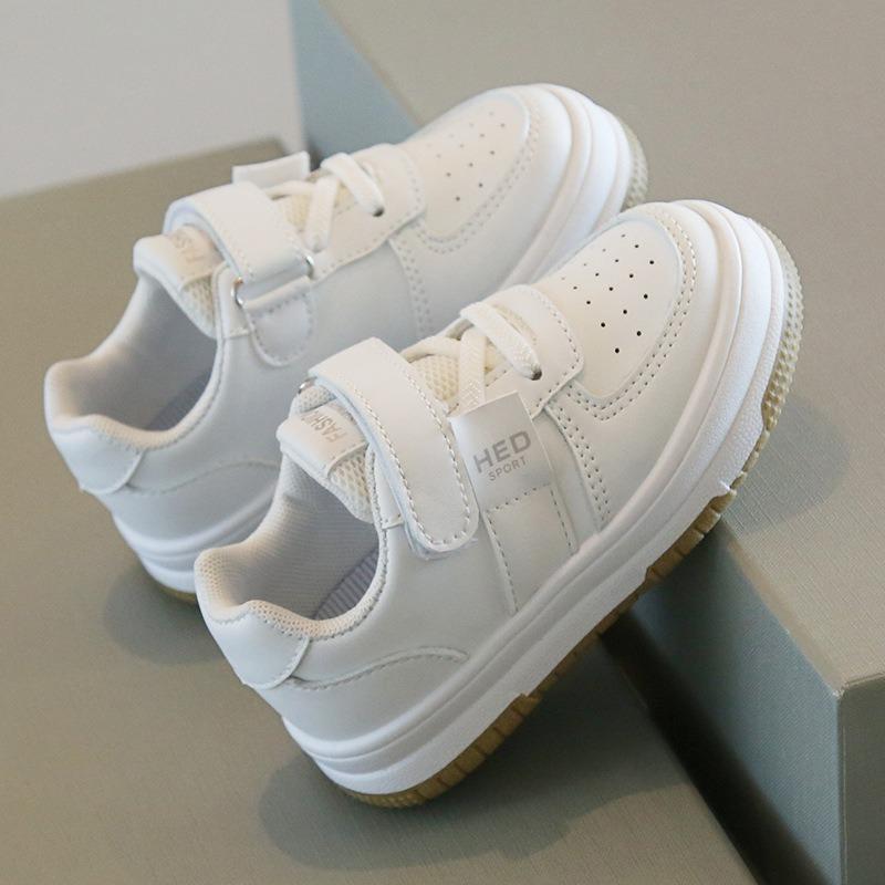 Lightweight Non Slip Soft Sole Casual Kids Sports Sneakers For Boys And Girls