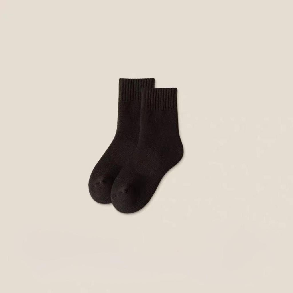 Women's Mid-Calf Anti-Pilling Thick Terry Floor Socks - Warm for Autumn & Winter.