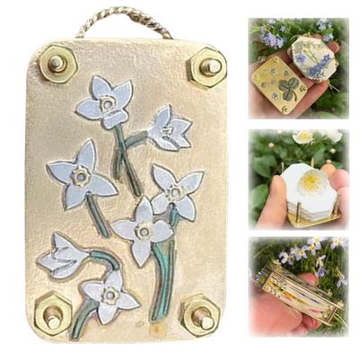 Micro Flower Press Kit Portable Metal Flower Pressing Tool with 10 Blotting Papers Plant Preservation Tool for Flat Dried Flowers