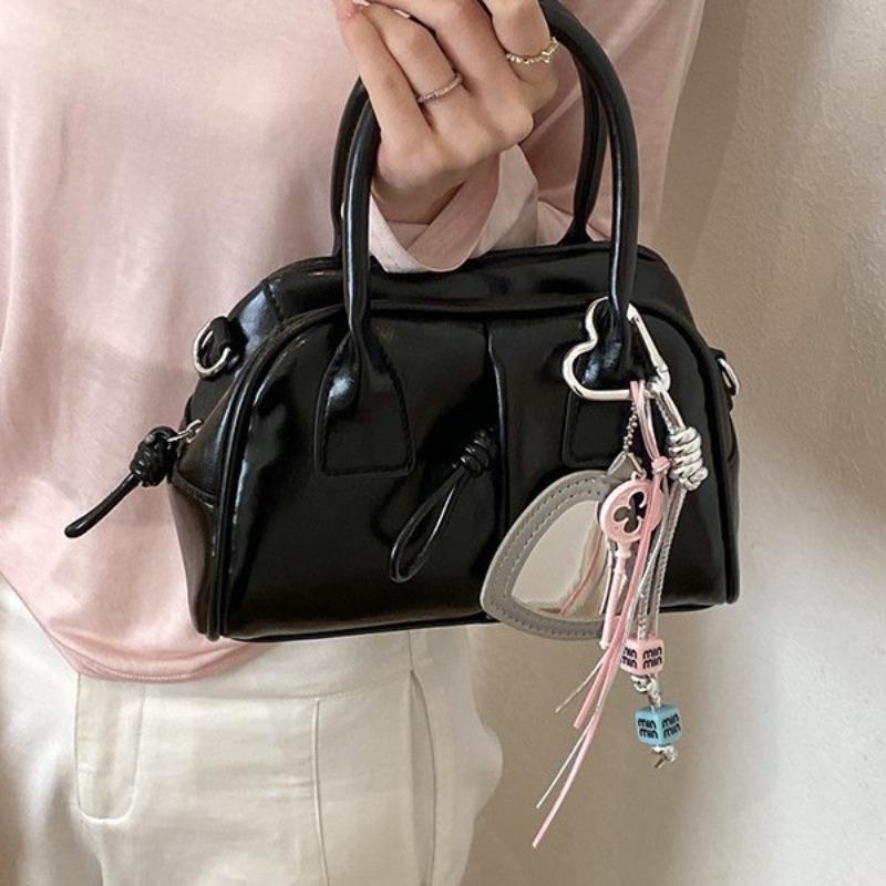 Spring and summer popular popular small bag women's new fashion versatile messenger bag super fire portable pillow bag