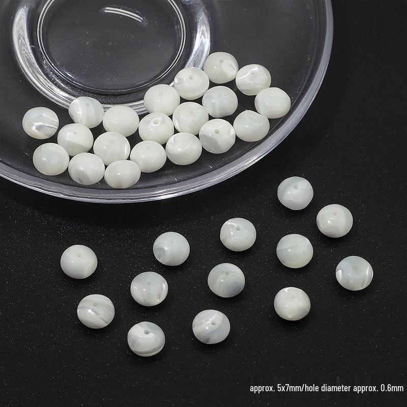 

Multi-Style Jewelry Set: Natural Seashell & Bamboo Beads for Handmade Necklaces, Bracelets, Earrings. Versatile DIY Jewelry Accessories.