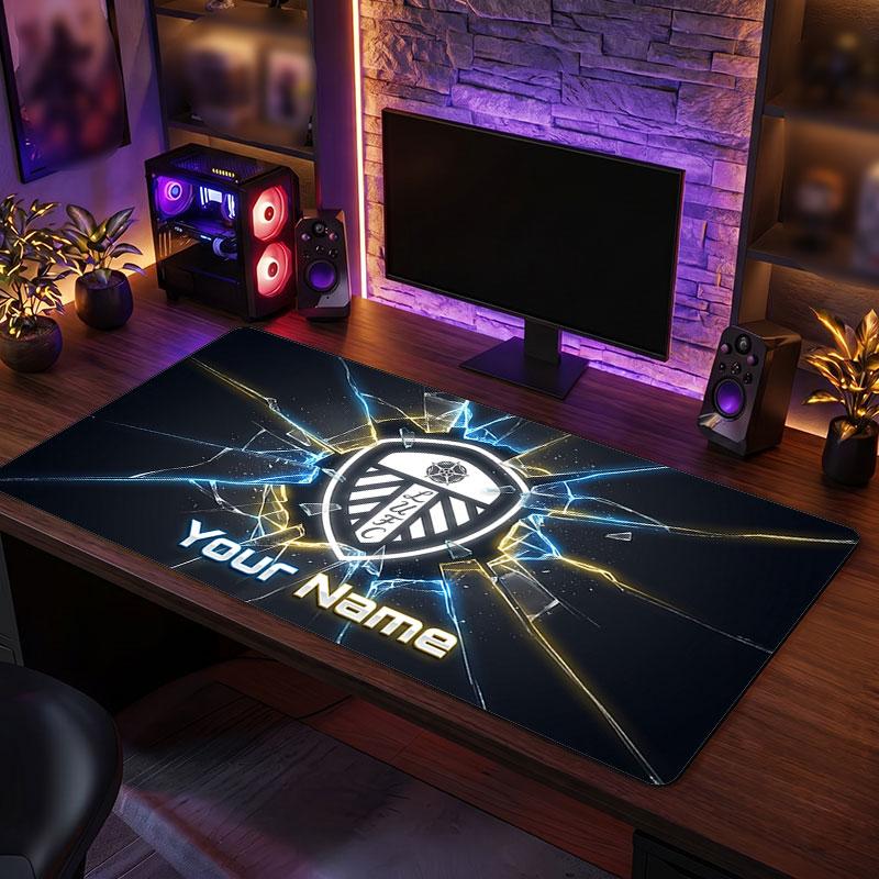 Leeds United Individuelles Großes Mauspads, Personalisierter Name Textdruck, Fußball Logo Rutschfeste Schreibtischmatte Gaming Geschenk