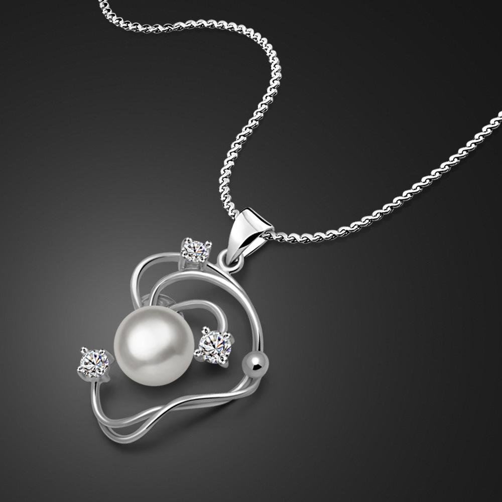 

Moon Pearl Pendant Necklace Women S Electroplated Platinum Simple Temperament Jewelry 41cm