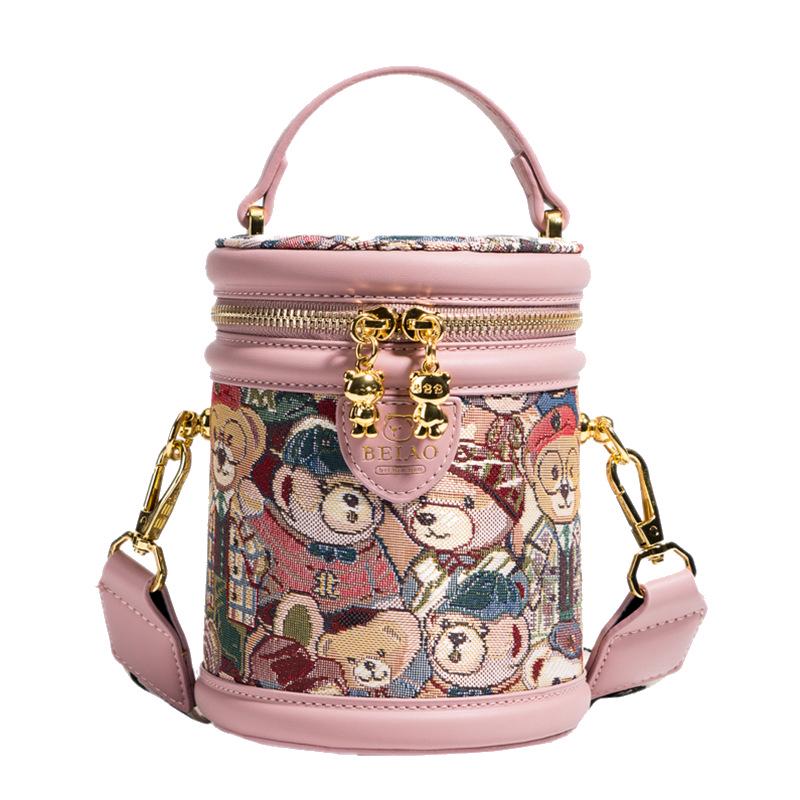Cartoon Bear Women's Crossbody Phone Bag - Versatile Single Shoulder Design