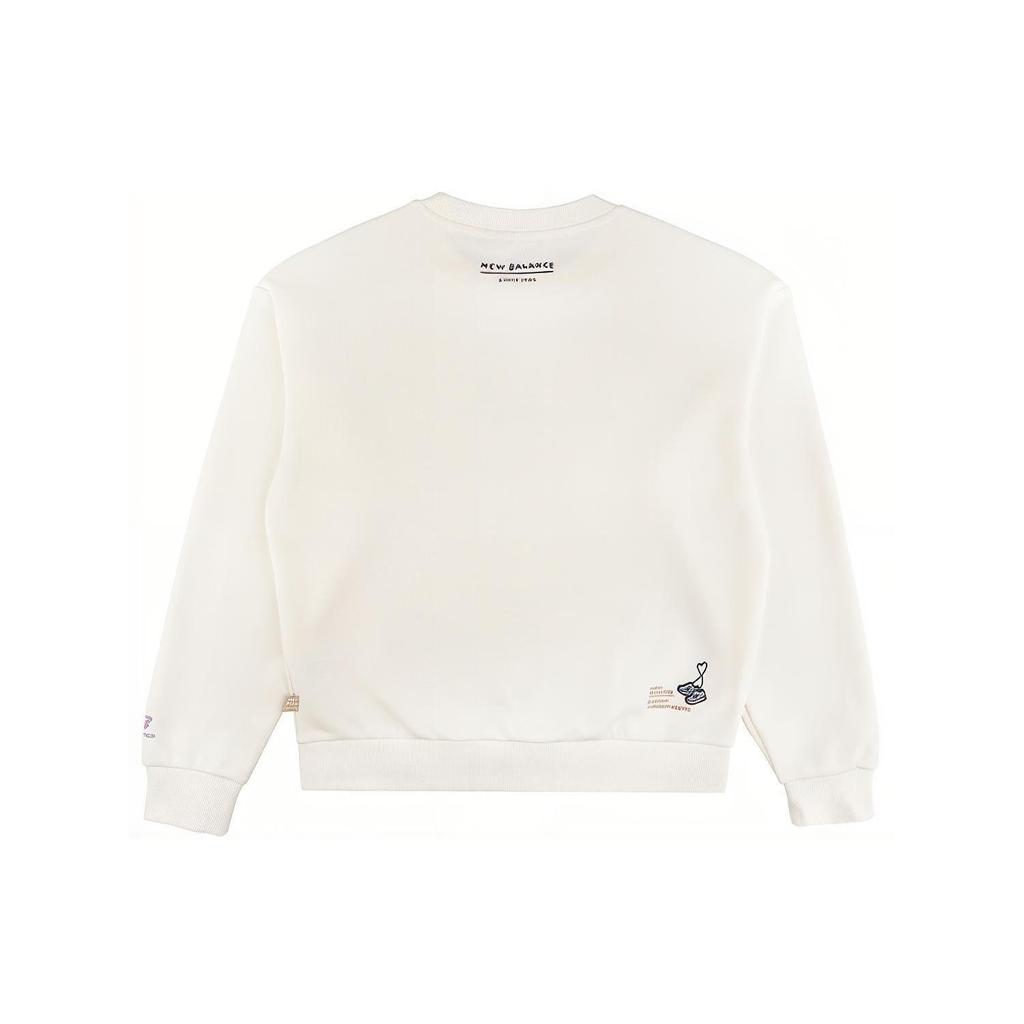 New Balance Sweatshirts Women's White Crew Neck Moderate Regular (Unisex) Sweatshirts NCA47012 IV
