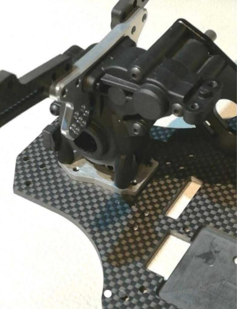 Metal Garage Japan Original Carbon Fiber Drift Package To YD-2 Gearbox Conversion Plate (MGYP7C)