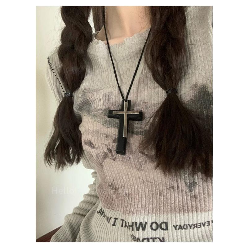 Vintage Retro Alloy Wood Cross Pendant Unisex Sweater Chain Necklace