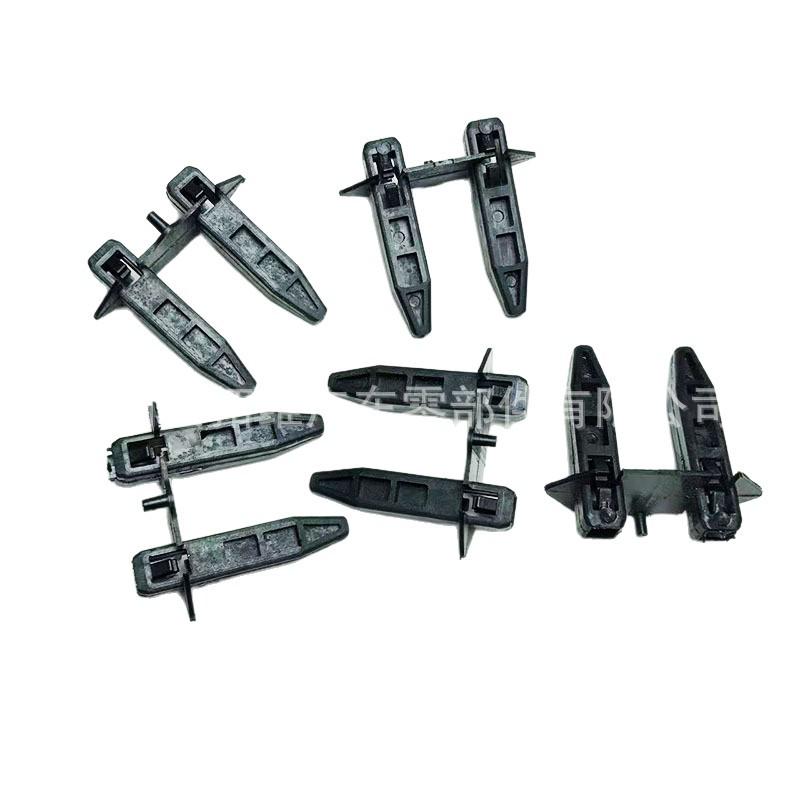 Toyota RAV4 2001-2005 Зажим переднего бампера 53145-42010 Clear plastic