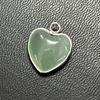 2 Stück, Energie Naturstein Anhänger mit silberfarbenem Rand, Spirituelle Heilung Kristall Herz Edelstein Charms für Schmuckherstellung DIY Basteln 15mm