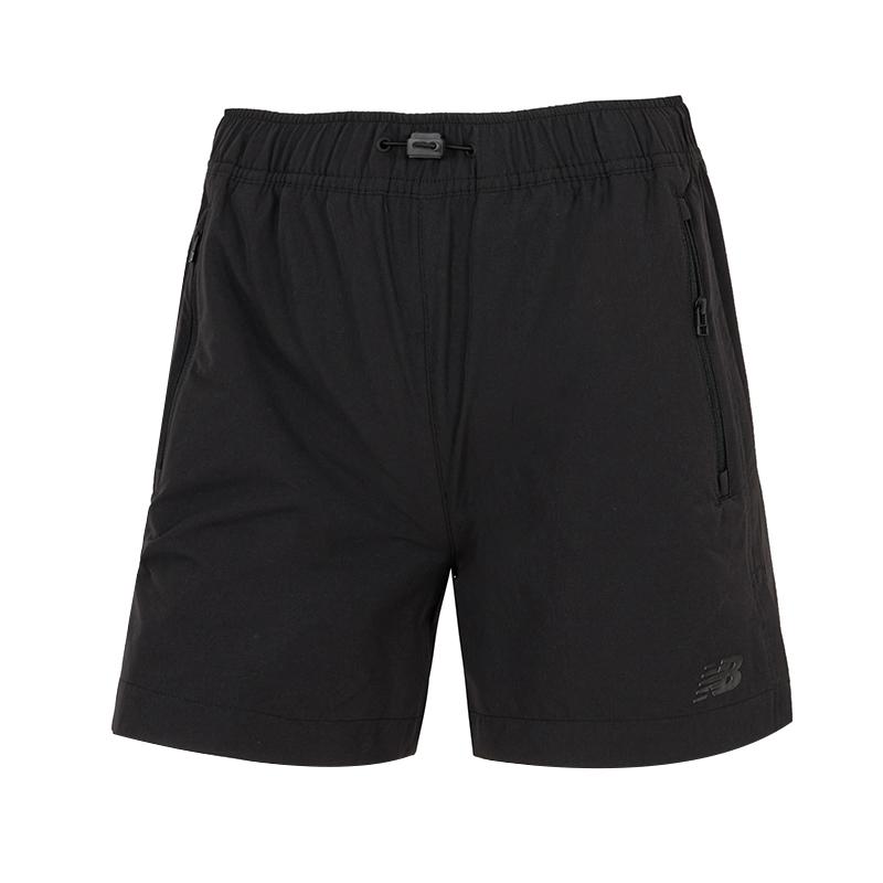 

New Balance Casual Shorts Women s AWS52356-BK XL