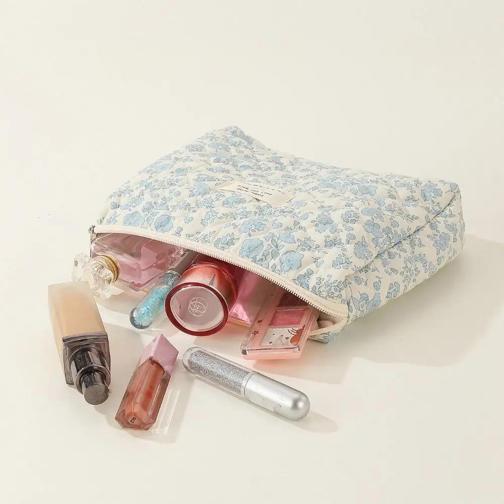 Large Capacity Women's Cosmetic Bags Cases Casual Ladies Small Storage Bag with Zipper Female Travel Clutch Bag Small Handbags