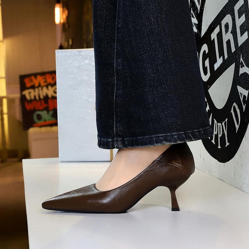 Banquet Leopard Print High Heels For Women With Thin Heels Pointed Toe Shallow Mouth Retro Single ShoesTemperament Fashion