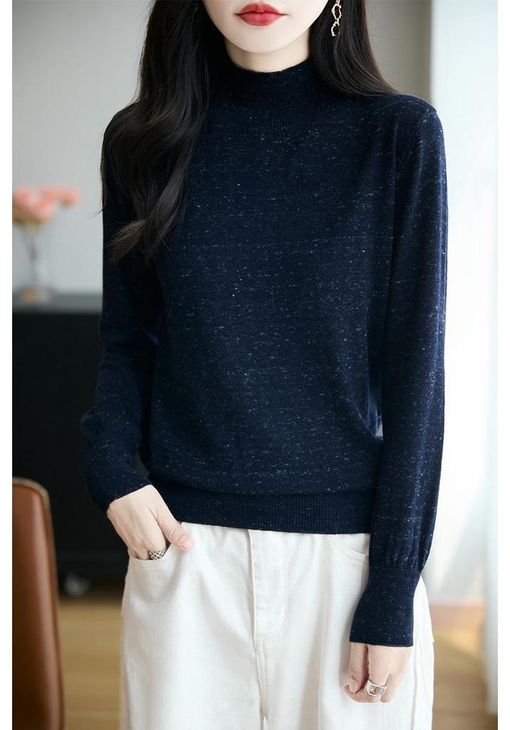 High-Neck Women's Slim-Fit Sweater: Soft, Comfortable, and Versatile for Autumn and Winter