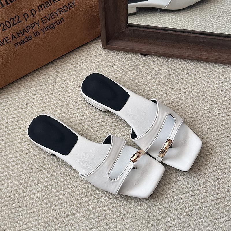 Fashion Clip Toe Women Slippers Flats Square Toe Sandals Shoes Woman Flip Flops Summer 2025 Trend Casual Dress Design Slides Sandalias
