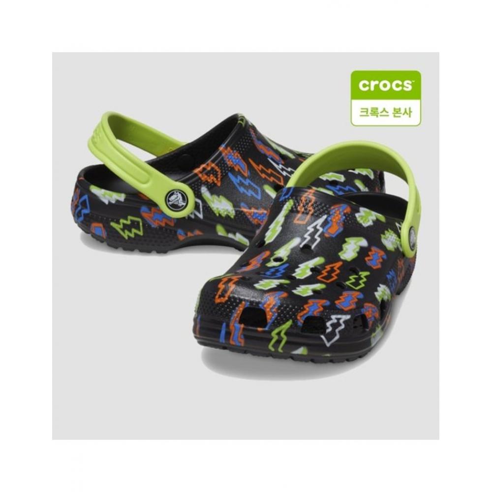 

Crocs Kids Classic Lightning Bolt Clog Toddler 208309 001 001 black/C6