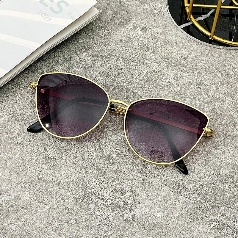 New Sexy Small Vintage Cat Eye Sunglasses Woman Vintage Sun Glasses Female Ladies Cat Eye Sunglass Metal Frame Glasses