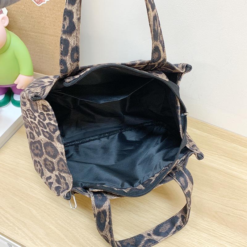 Autumn and winter bags women's new leopard print retro versatile underarm bag commuting to work portable mommy bag handbag