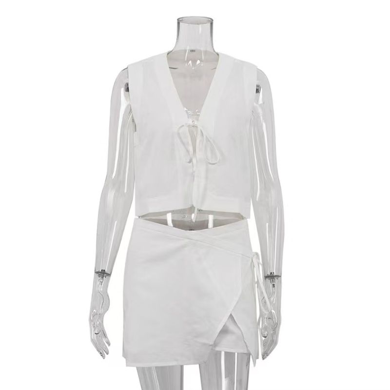 

Fashion New Arrival Sexy Lacing Vest Skirt Outfit Tie up Vest and Short Skirt Set White L