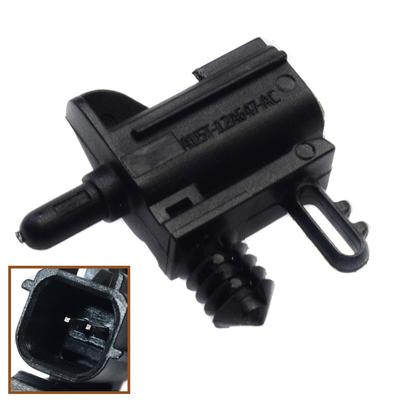 Air Temperature Sensor 1 Pc AU5T-12A647-AC AU5Z-12A647-B AU5Z12A647B