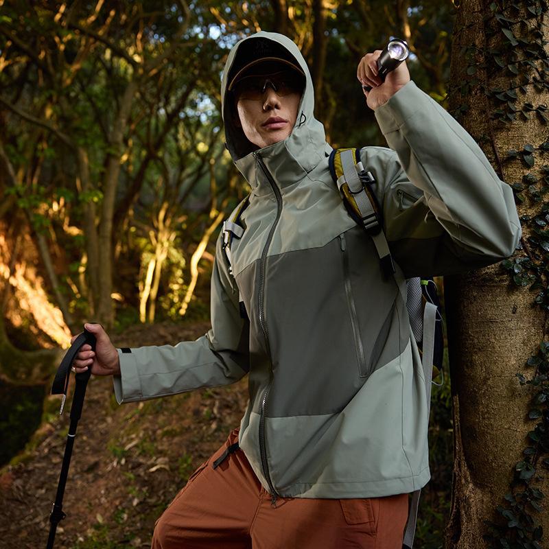 Outdoor Sports Charging Trench Coat Women's Color Matching