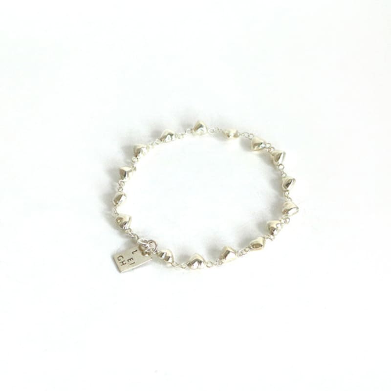 STUDIO LEIGH HERZLINIEN-ARMBAND