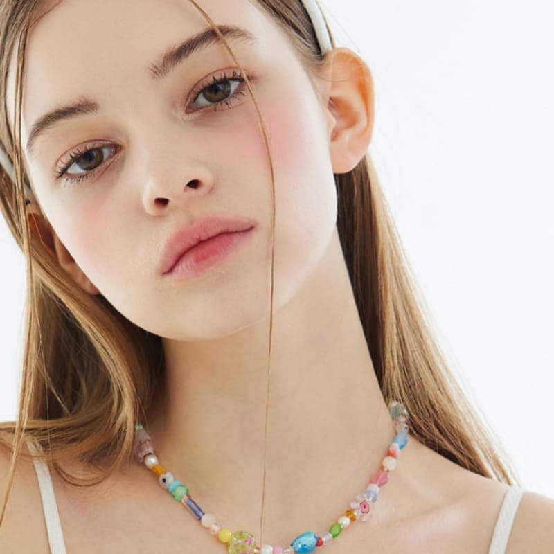 VVV Glass Heart Mix Bead Necklace