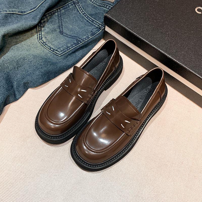 

Женские кожаные лоферы на платформе 2025 весна новые удобные с круглым носком женские корейская версия профессиональные для работы маленькие кожаные туфли одинарная обувь 40