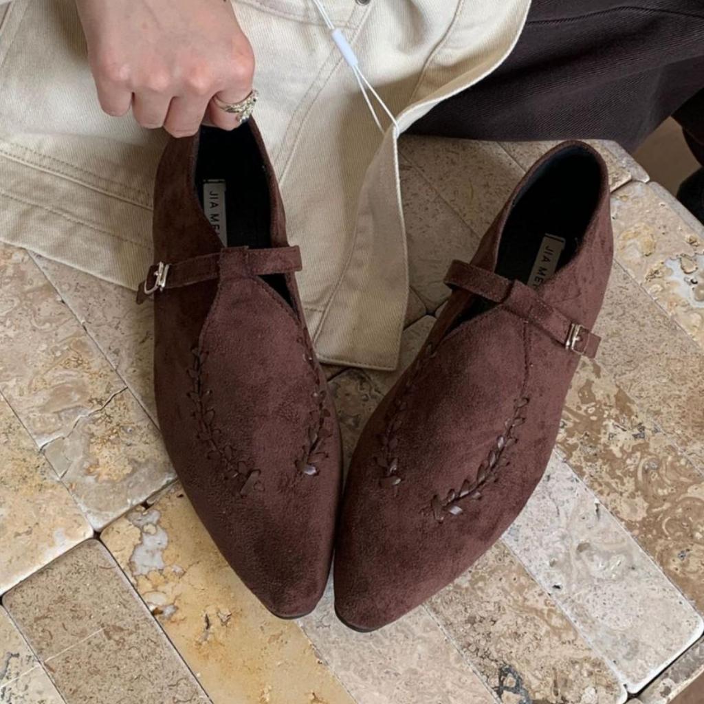 2025 Retro Minimalist Mary Jane Women's Shoes: Spring/Autumn Light Luxury.