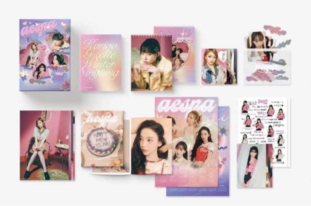 

[USED] aespa 2022 sea green no missing