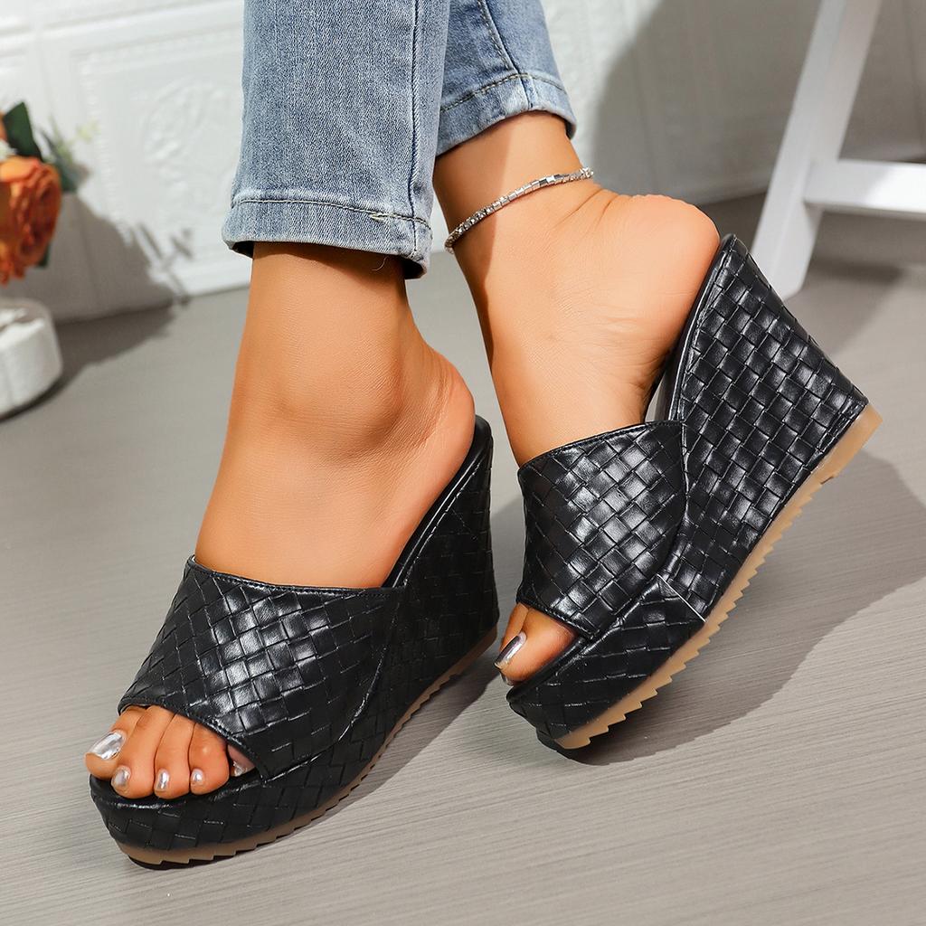 Sexy thick-soled women's cool slippers summer fish mouth wedge slippers woven pattern waterproof table square head outer wear slippers